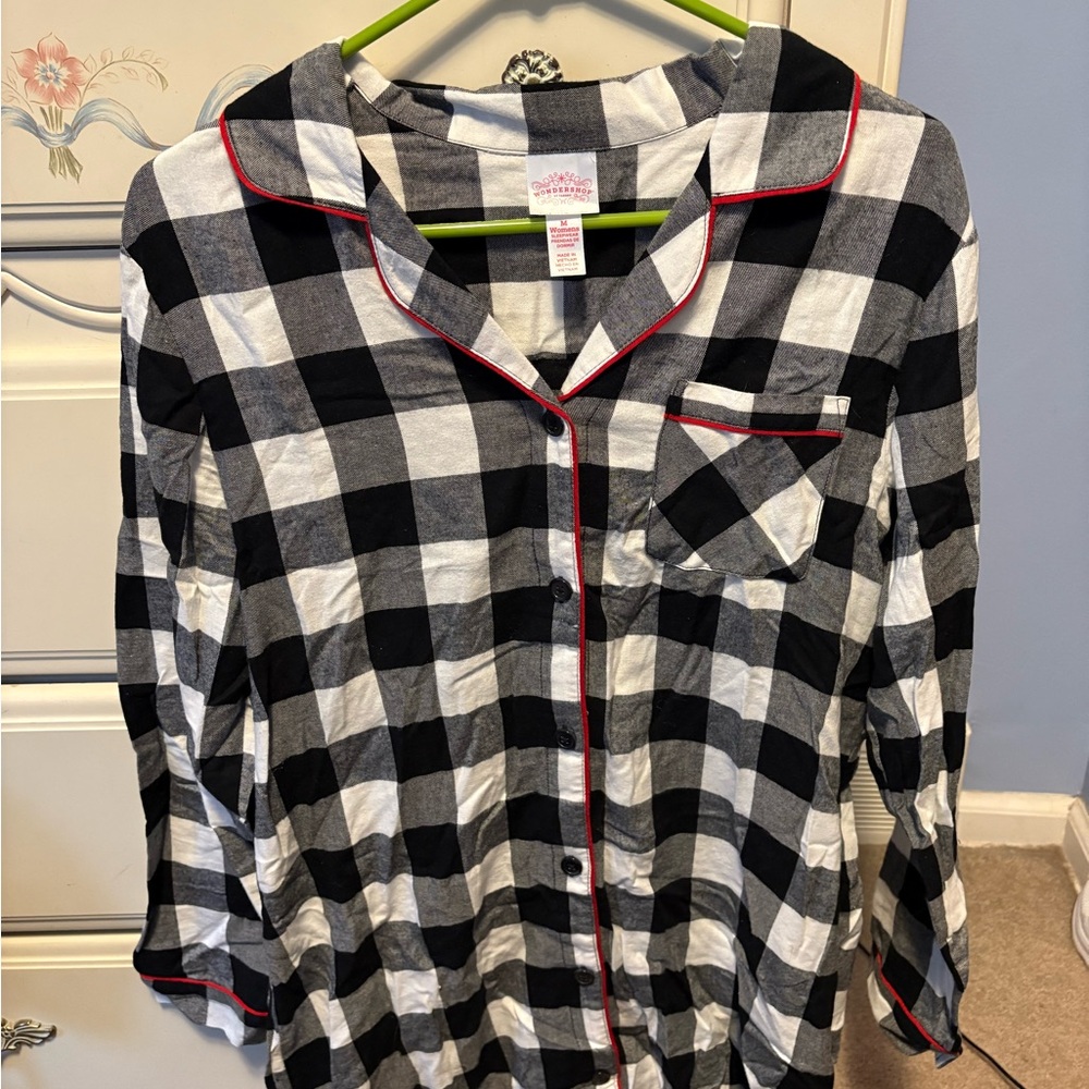 Wondershop Black and White Plaid Pajama Top